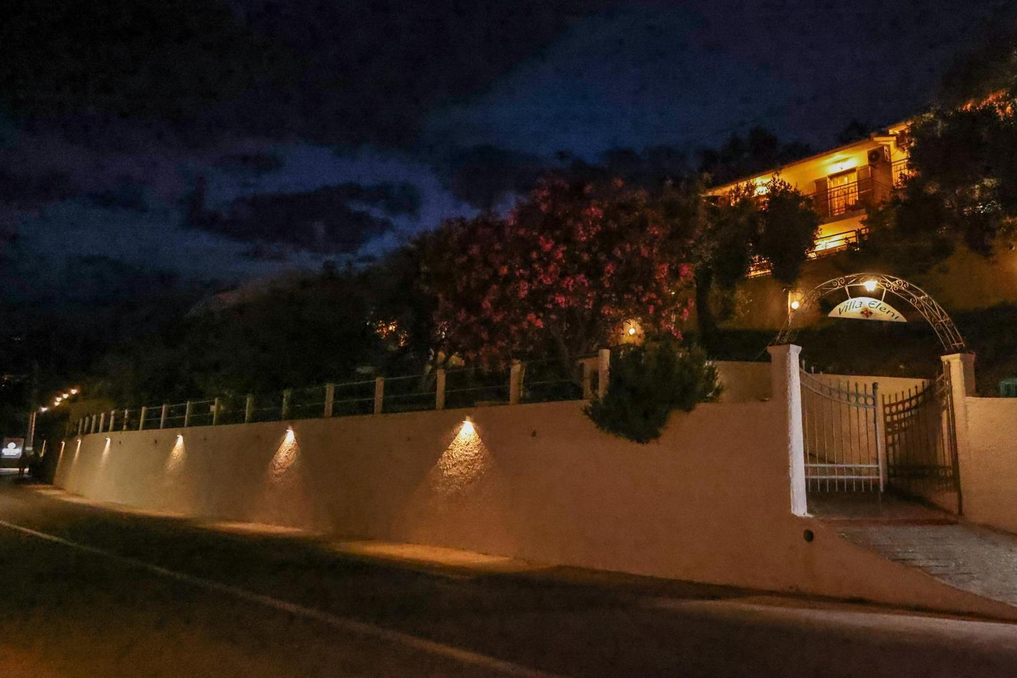 Studios Eleni Apartment Platanias (Skiathos)